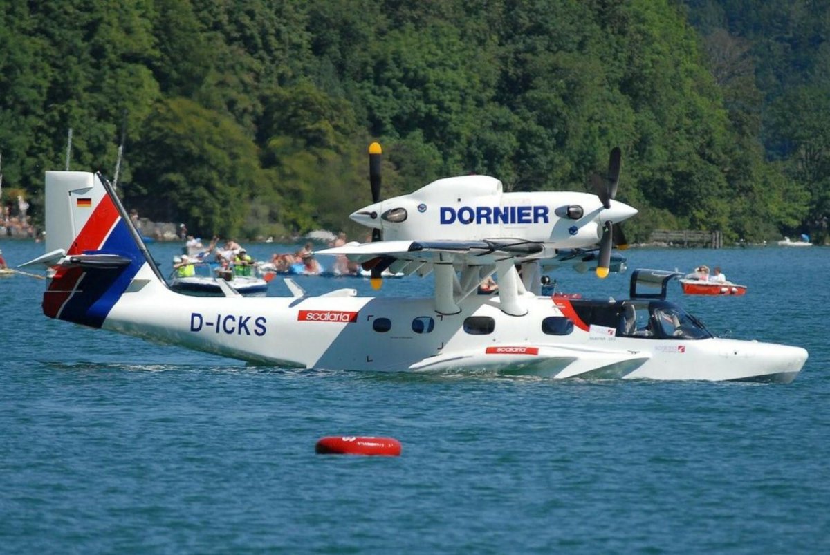 Самолет-амфибия Dornier Seastar