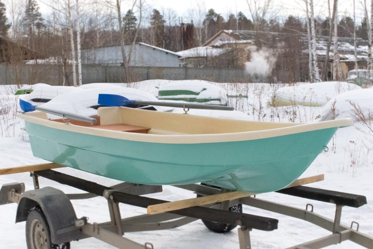 Стеклопластиковая лодка Легант-340