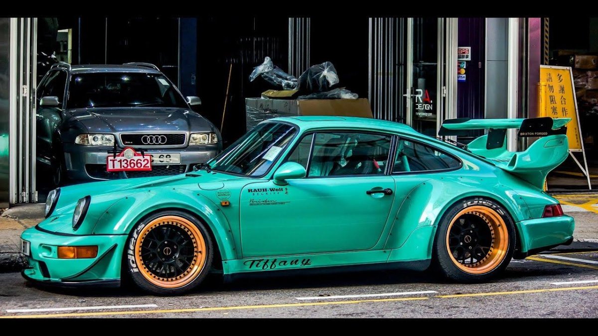 Porsche 911 RWB
