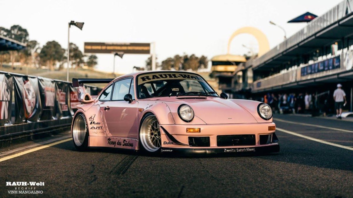 Порше 911 RWB