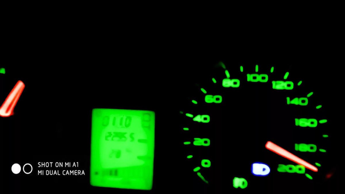 Лада Гранта спидометр 180