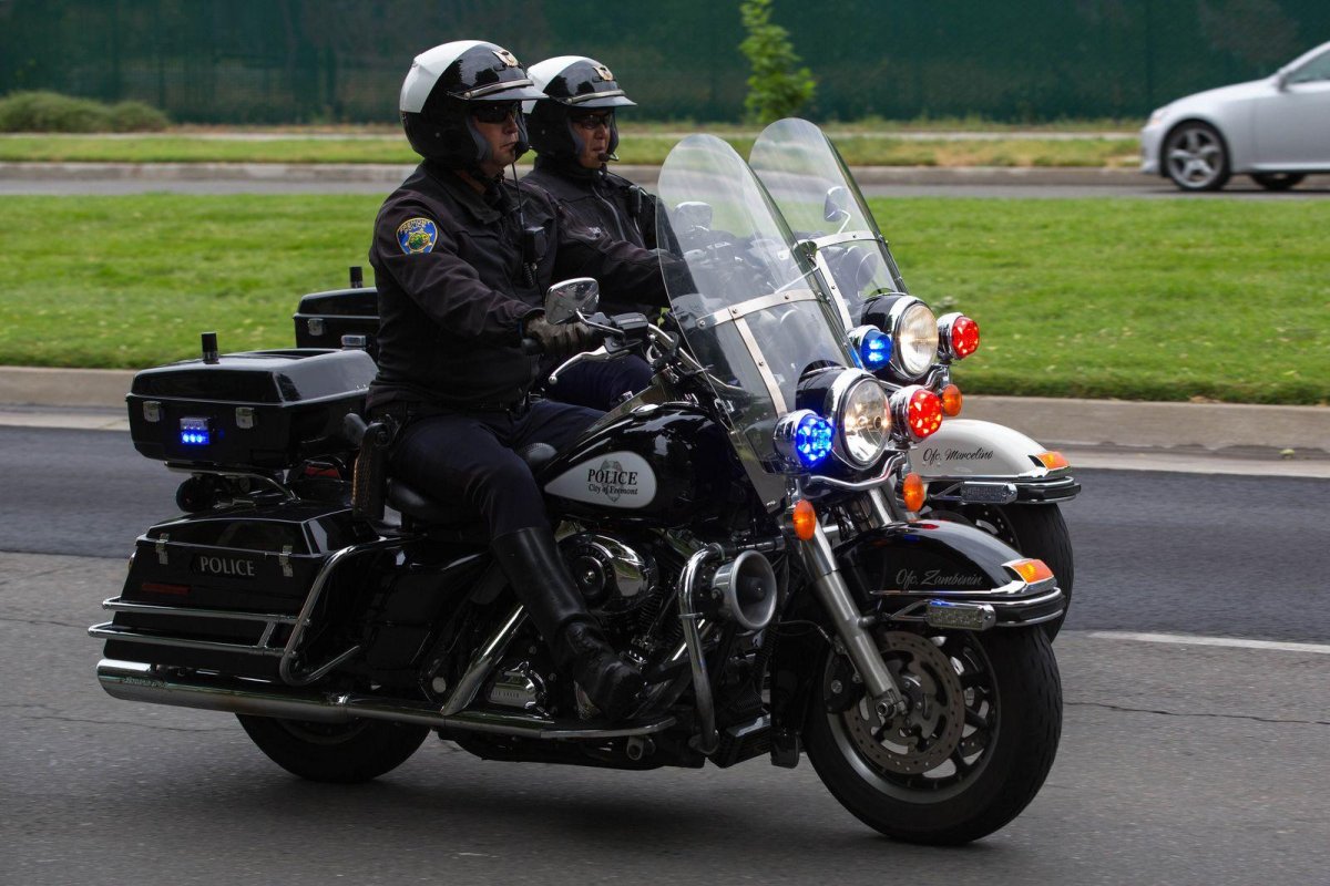 Харлей Дэвидсон полицейский Road King