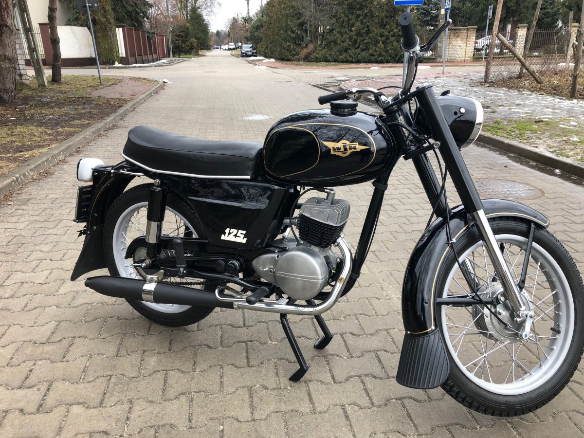 WSK 125