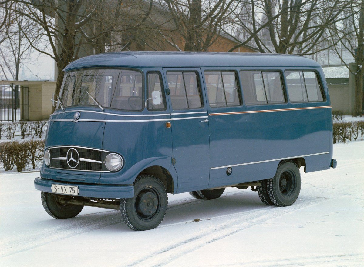 Mercedes-Benz o319