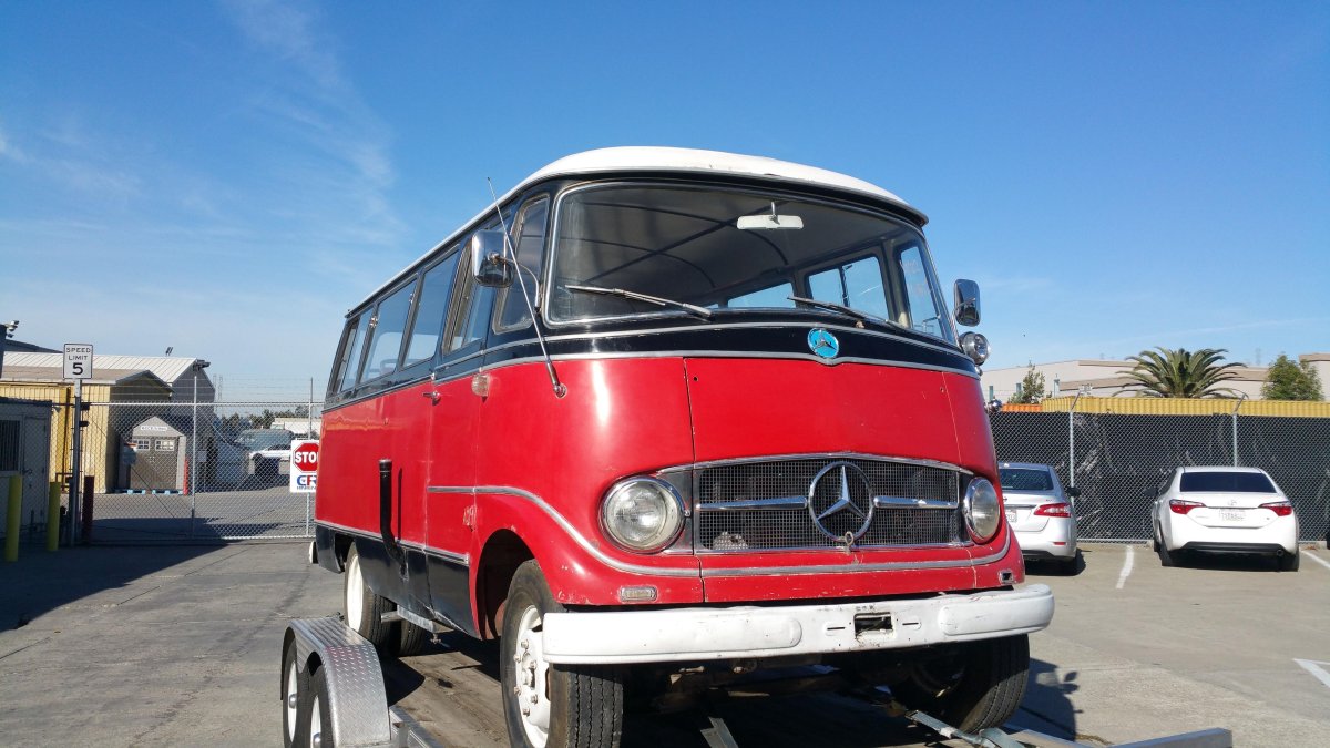 Мерседес o614d