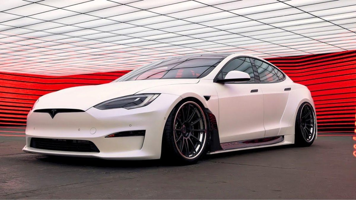 Tesla model s Plaid