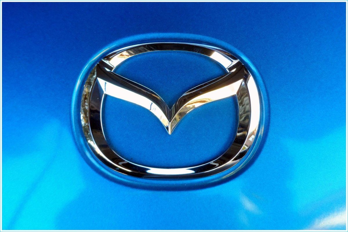 Марка машины Мазда