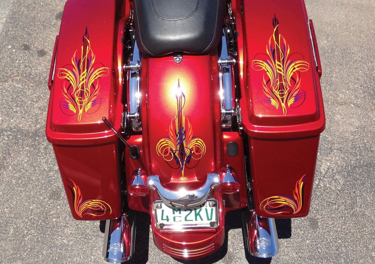 Пинстрайпинг на авто