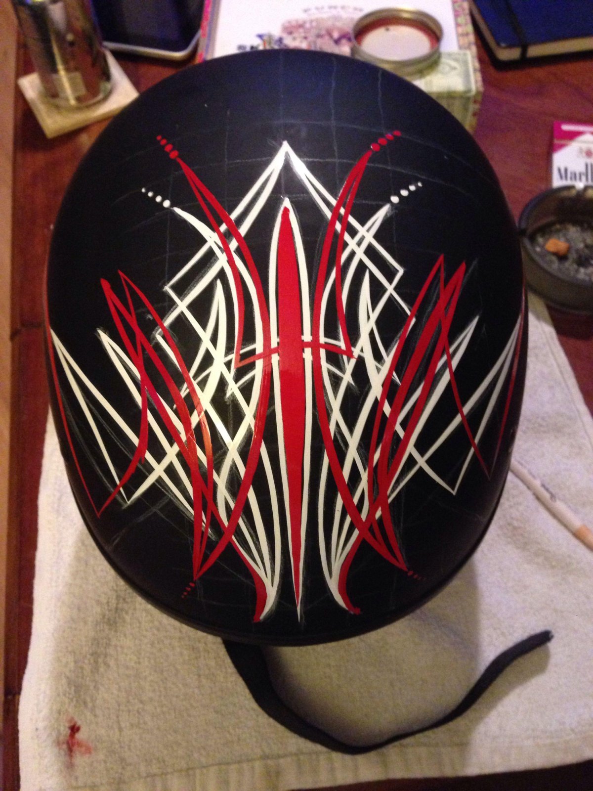 Пинстрайп шлем