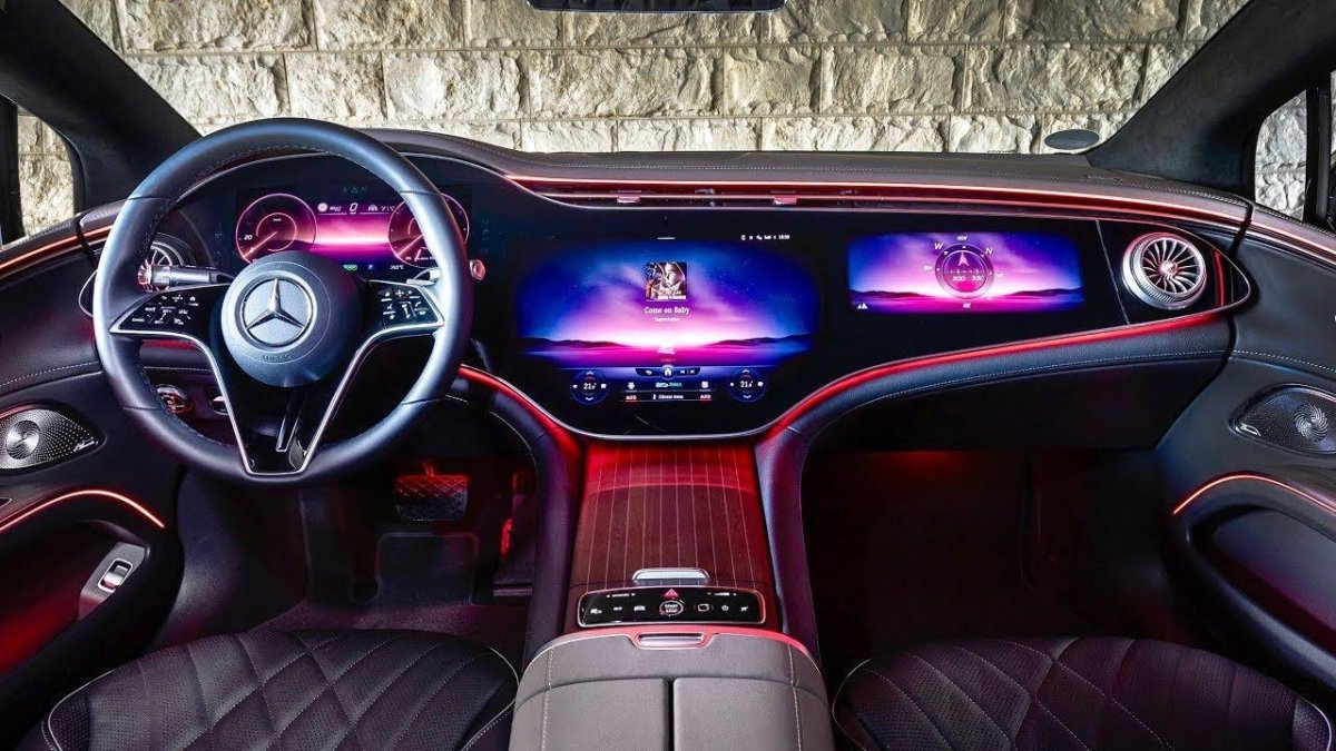 Mercedes-Benz EQS 2021 салон