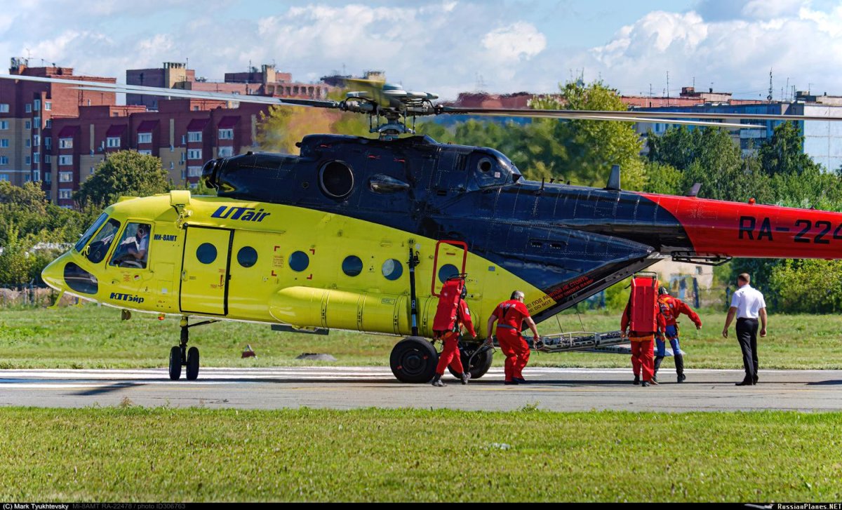 Вертолёт ми-8амт