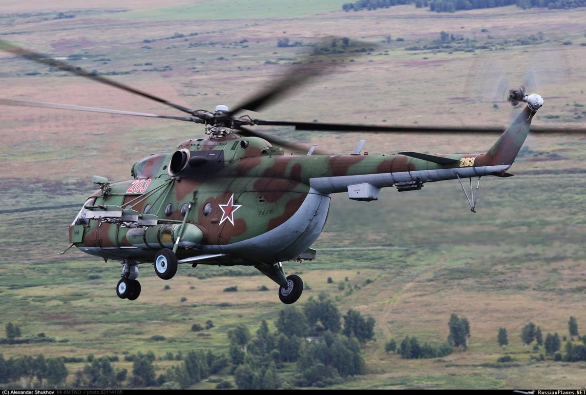 Ми-8 вертолёт