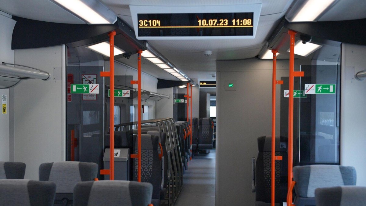 Электричка Ласточка