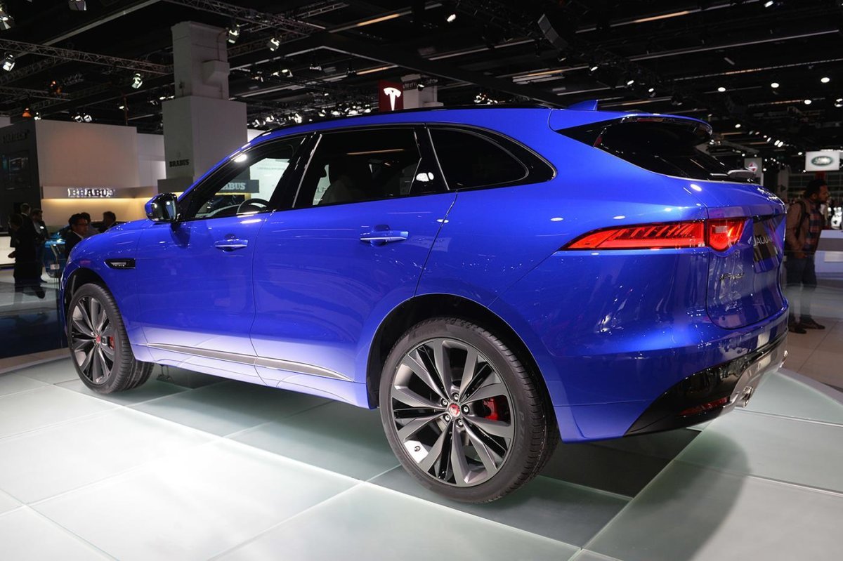 Jaguar f Pace 2017