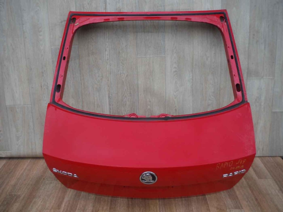 Задняя крышка багажника Шкода Фелиция