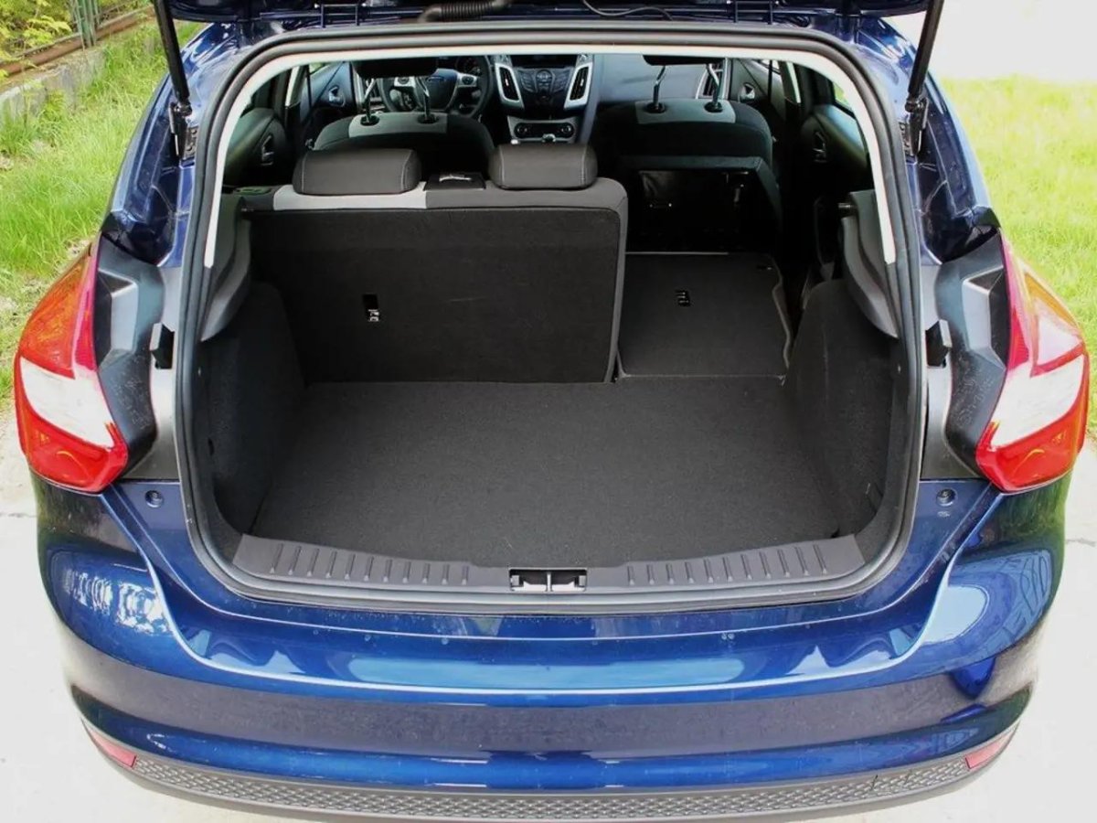 Ford Focus 3 универсал багажник