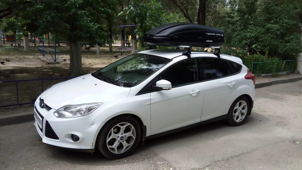 Ford Focus 3 хэтчбек багажник