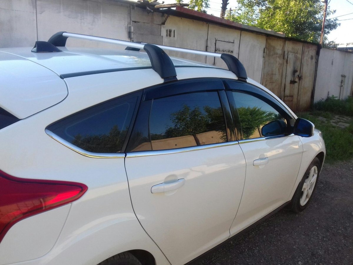 Ford Focus 3 седан багажник на крышу