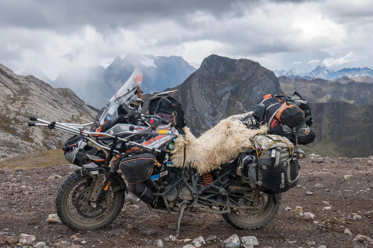 Олег Харитонов мотопутешественник