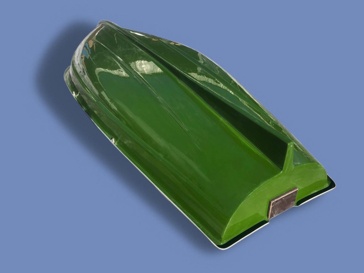 Лодка Аврора 375