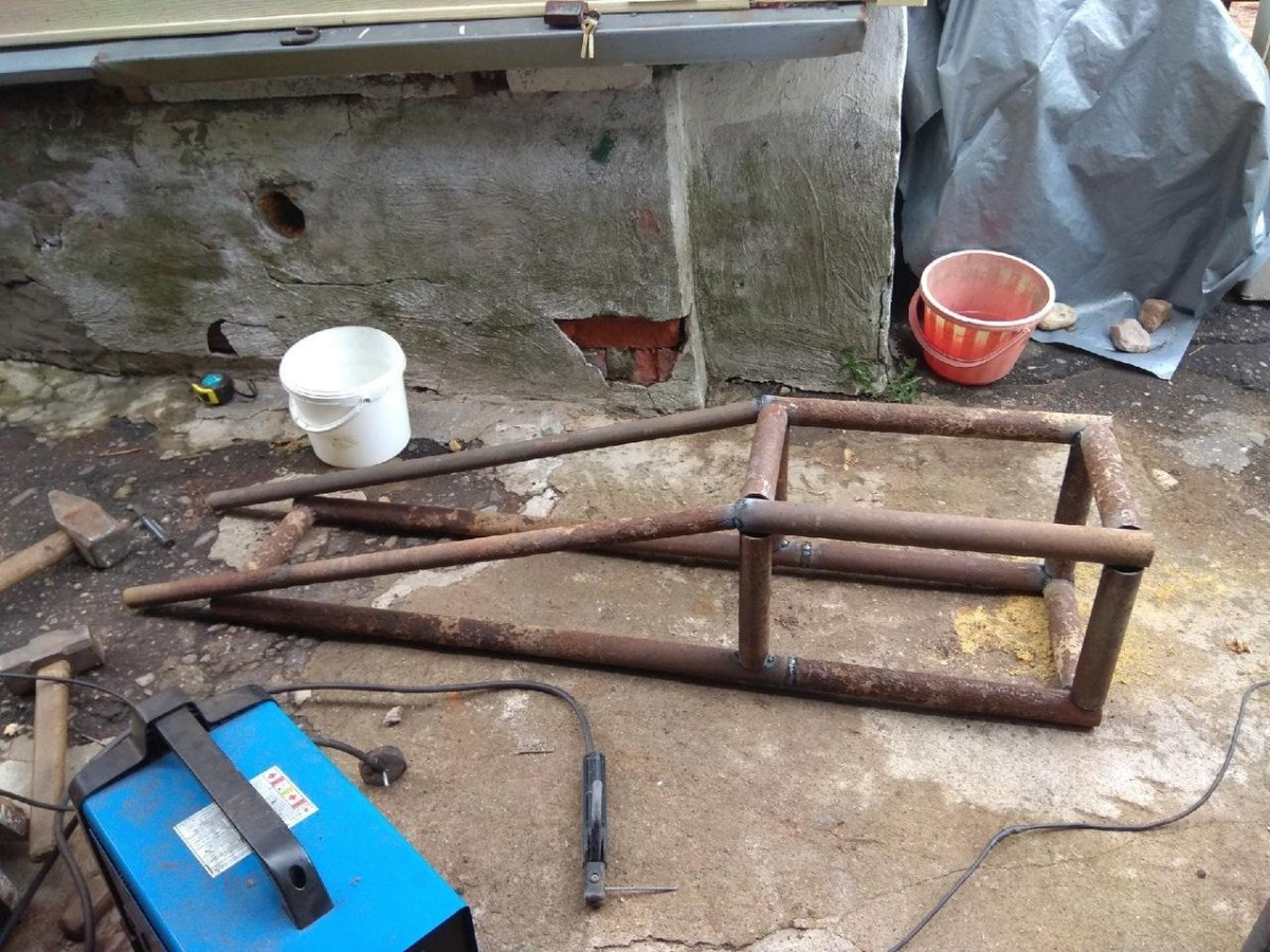 Эстакада для авто из труб