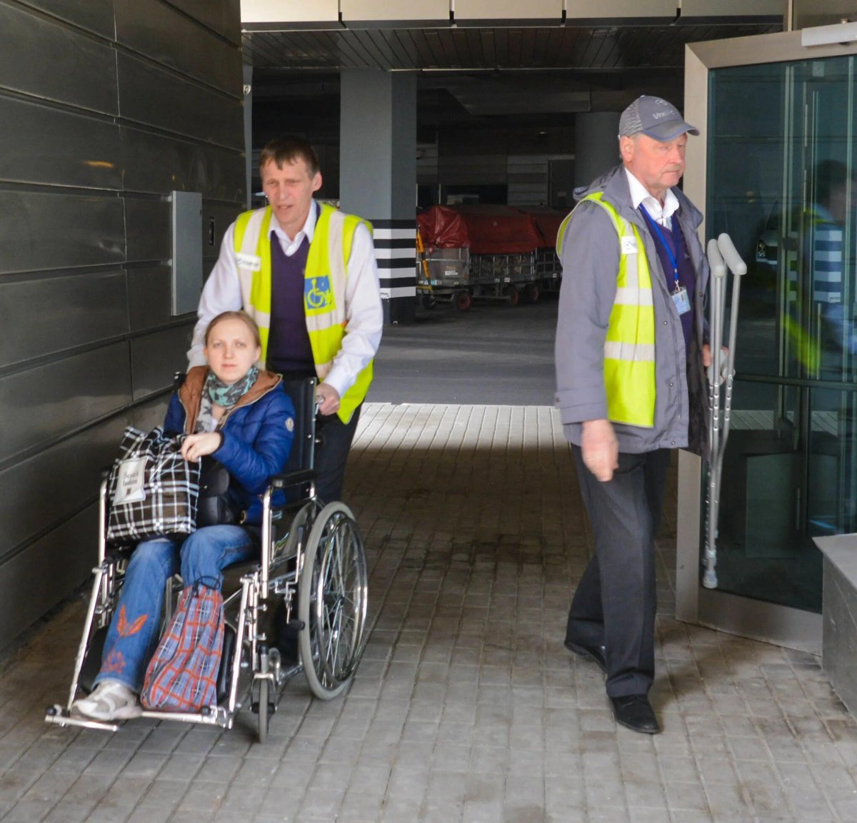 Сопровождение маломобильных пассажиров в аэропорту Шереметьево