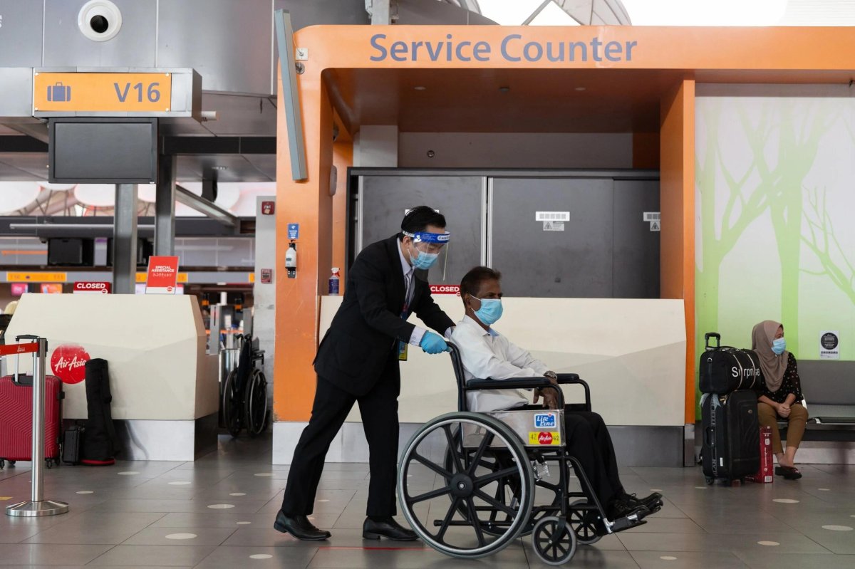 Сопровождение пассажиров в аэропорту