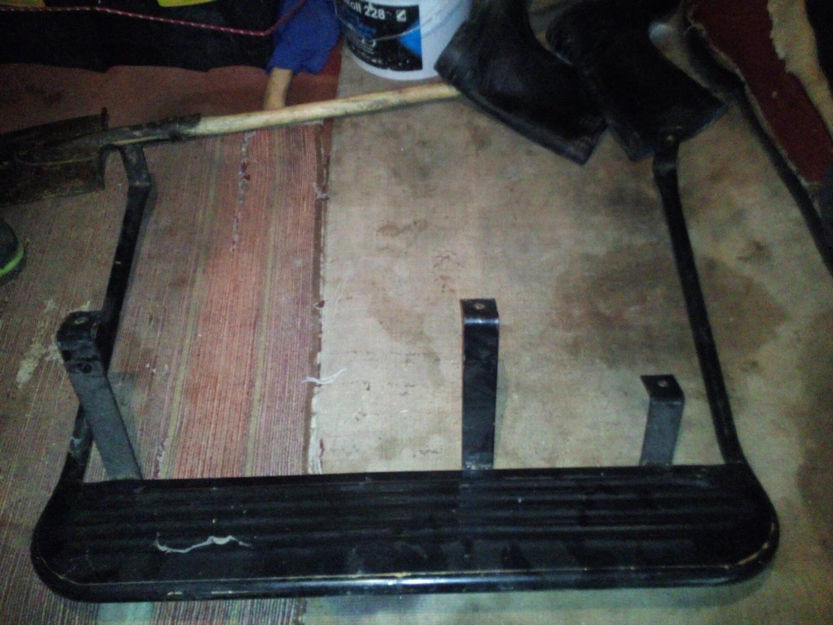 Подножка задняя Соболь 4х4