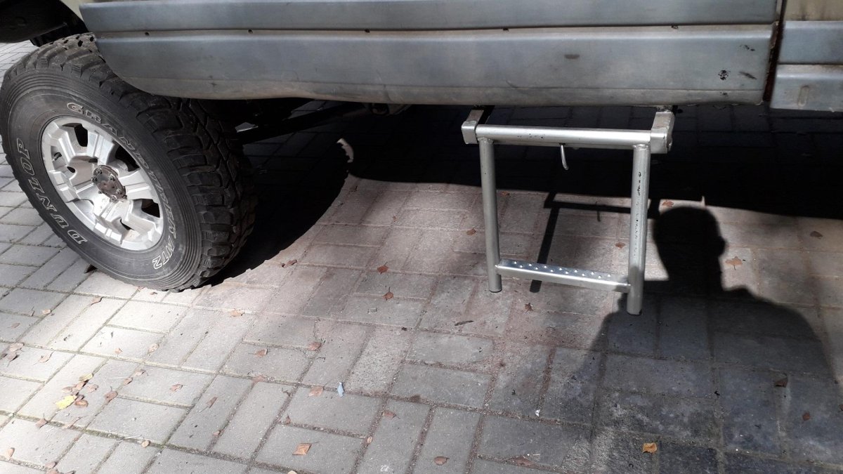 Подножка Соболь 4х4