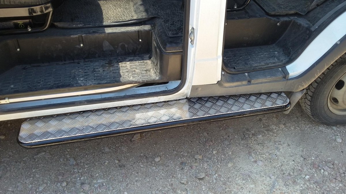 Порог подножка Газель 3302