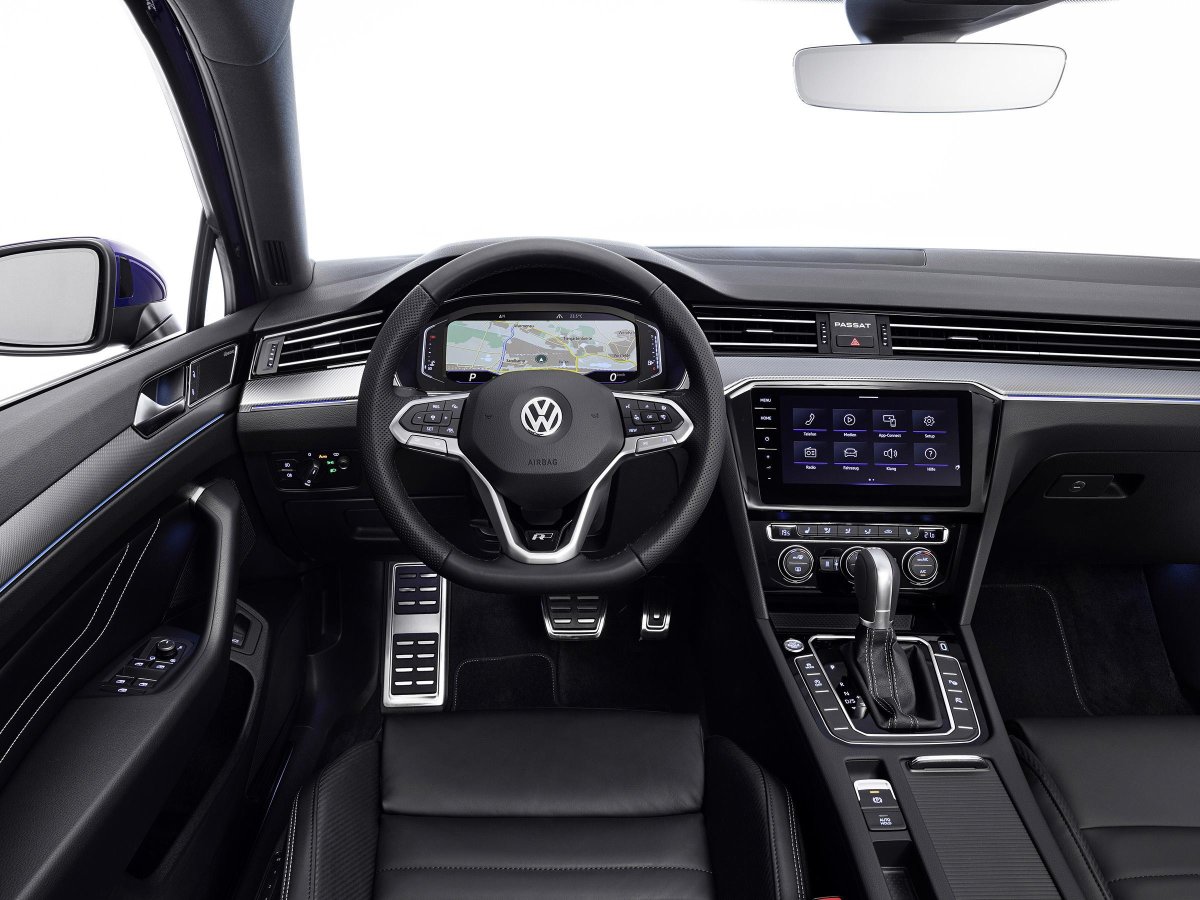 Volkswagen Passat 2019 салон