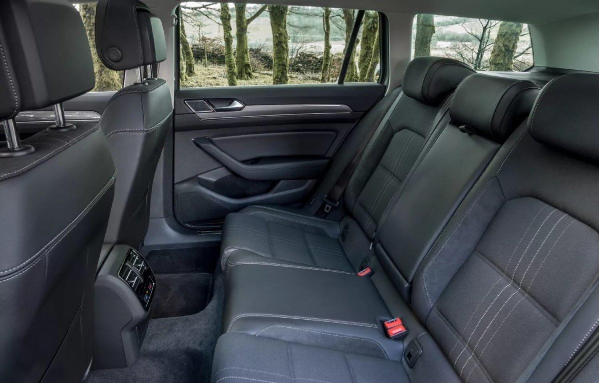 Volkswagen Passat b8 Alltrack салон
