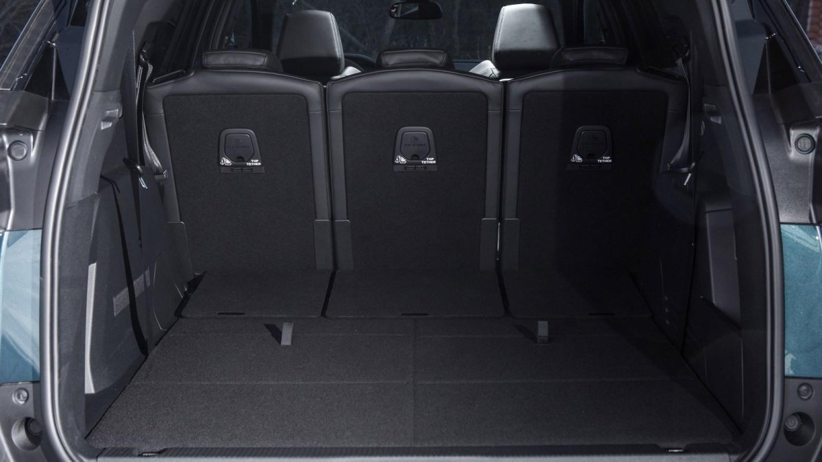 Peugeot 5008 багажник