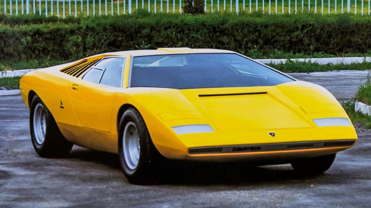 Lamborghini Countach lp500