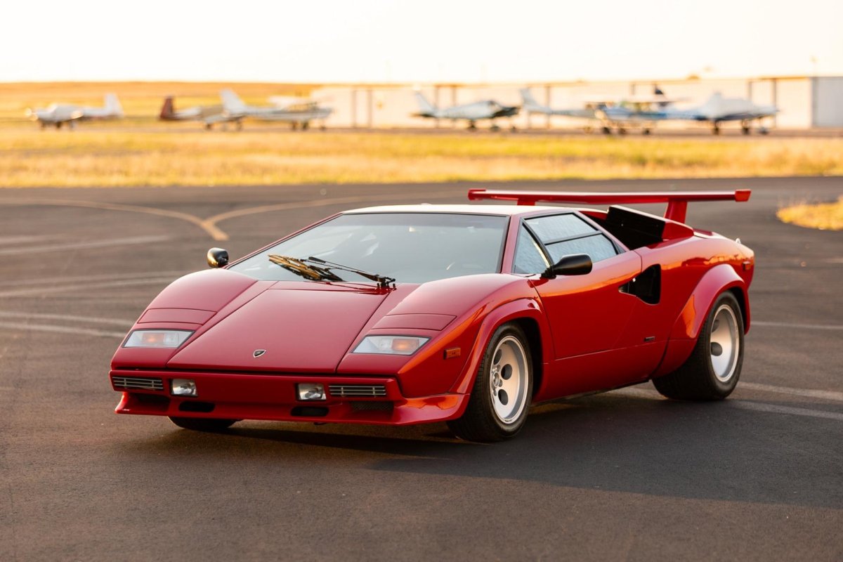 Lamborghini Countach lp5000