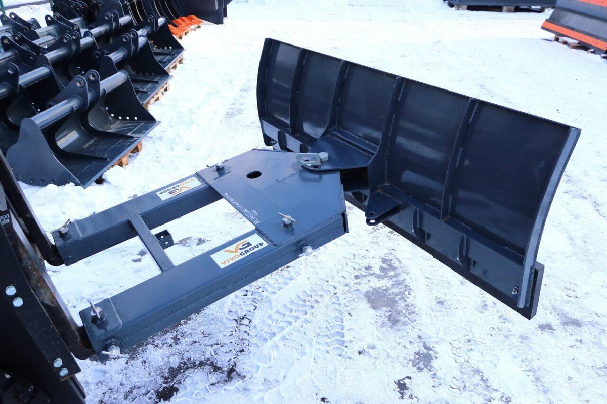 Снеговой отвал на вилочный погрузчик