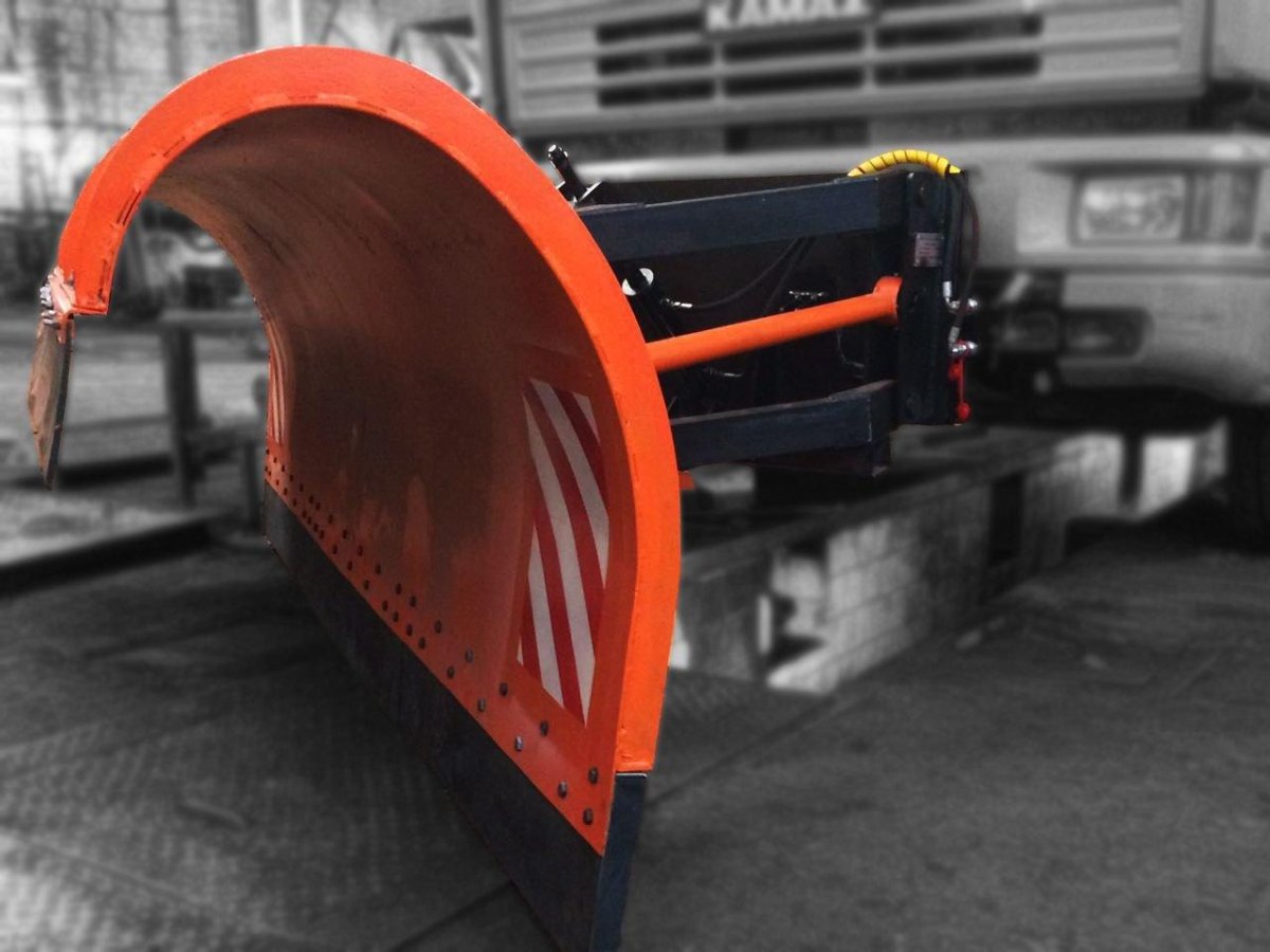 Отвал КДМ КАМАЗ