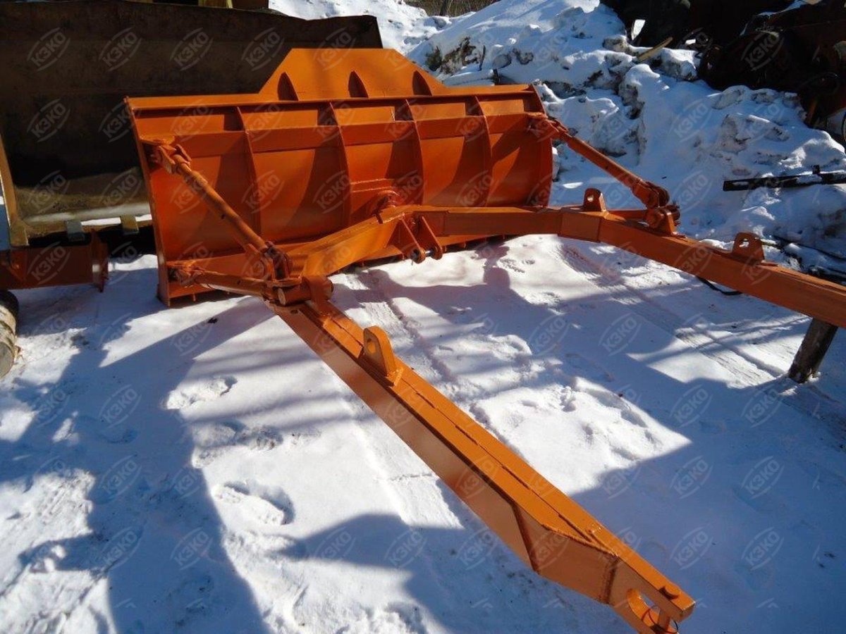 Поворотный отвал на ДТ 75