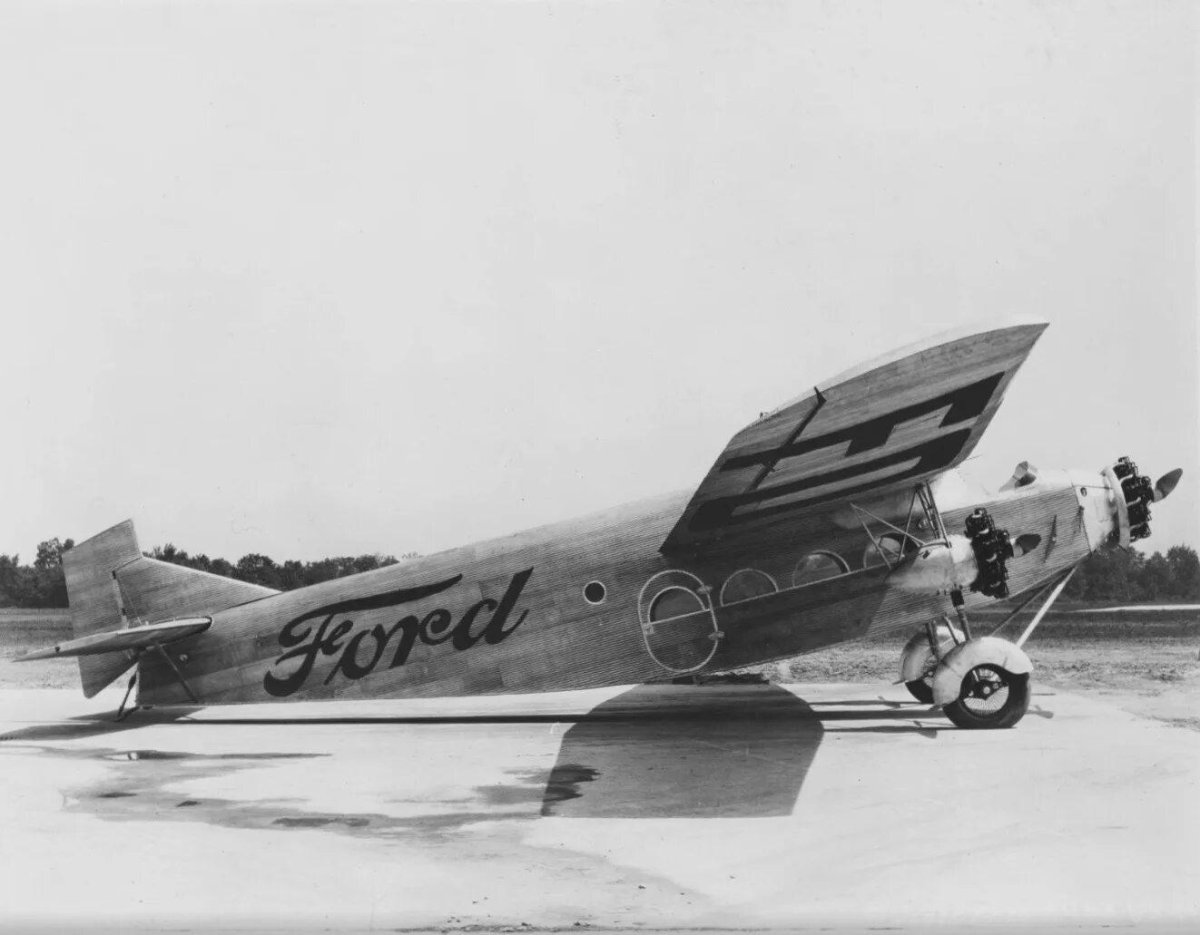 Ford 4-at tri-Motor