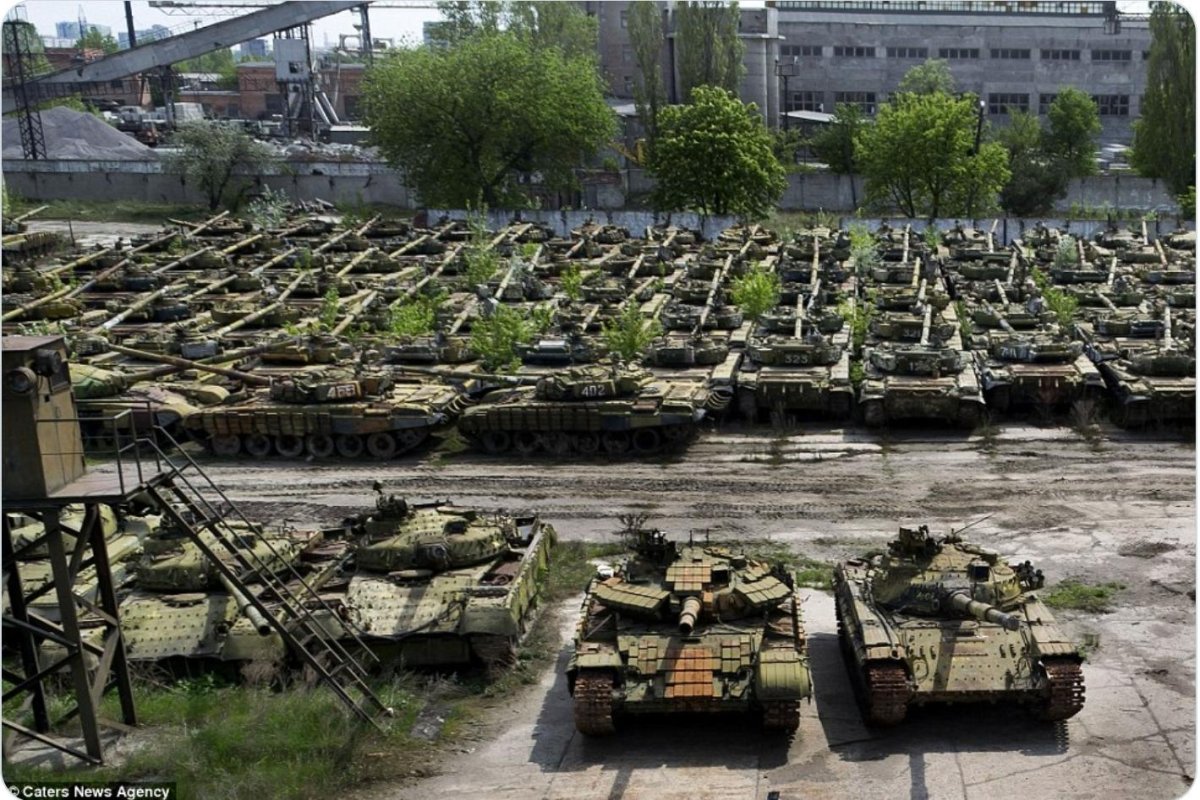 Кладбище танков т-72