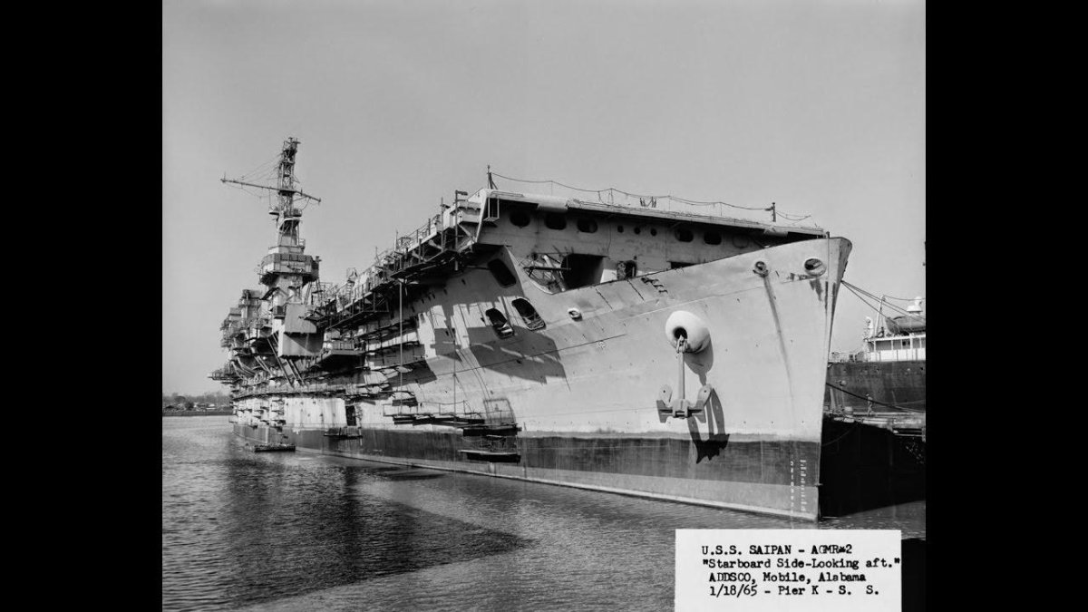 Saipan авианосец