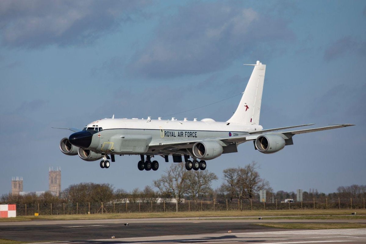 RC-135w Rivet Joint