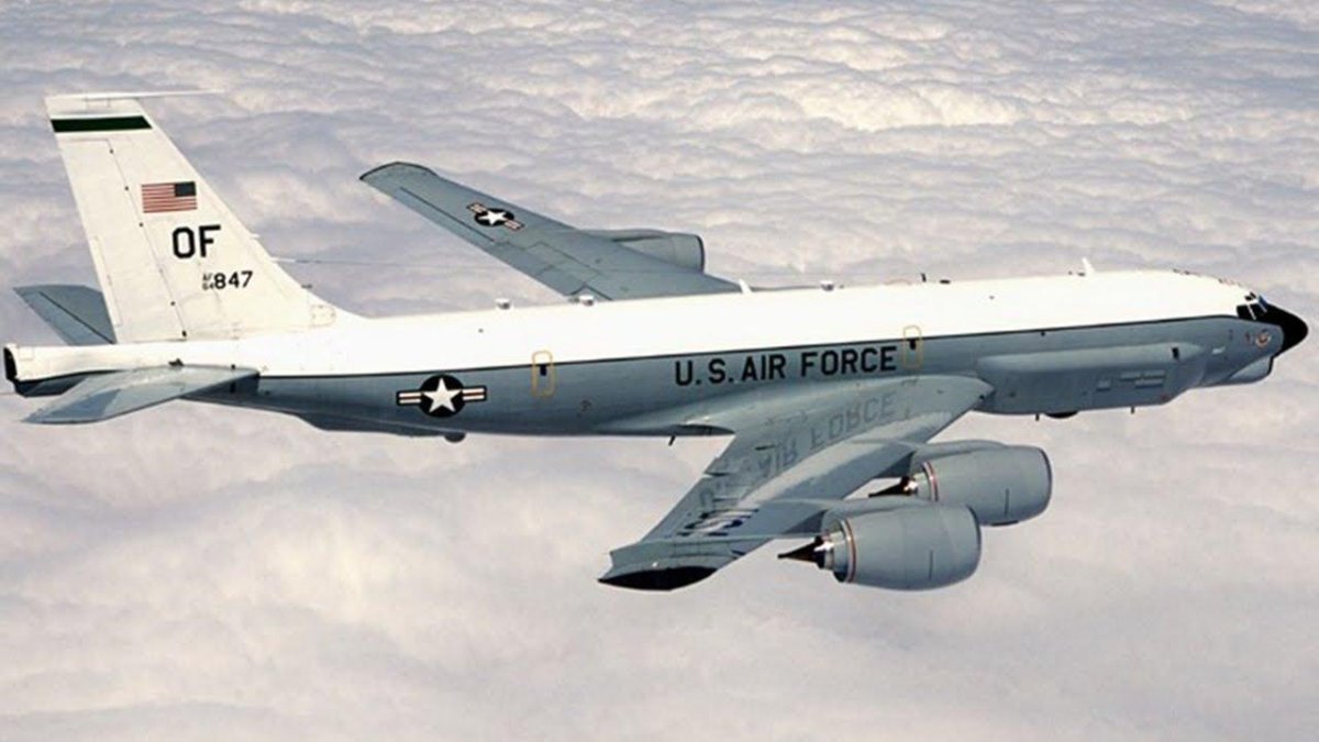 Самолет RC-135u