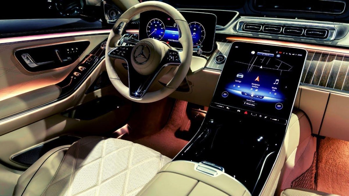 Mercedes 2021 Maybax