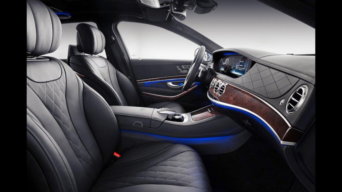 Мерседес Бенц Майбах s560