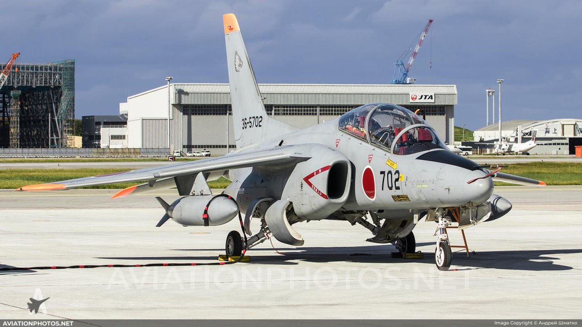 Кавасаки т4 самолет