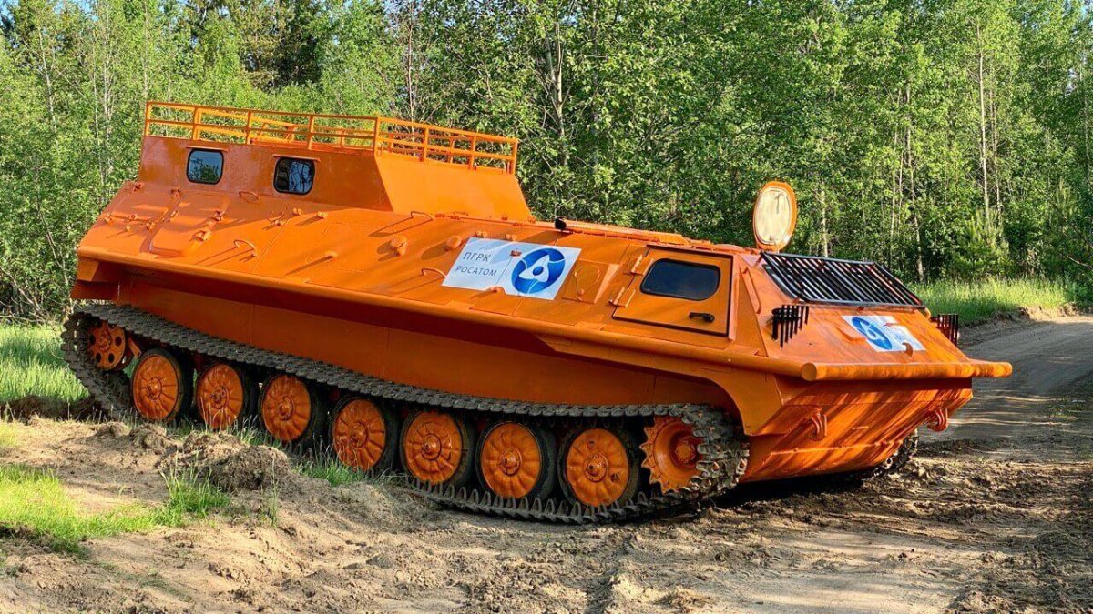 Гусеничный тягач МТЛБ