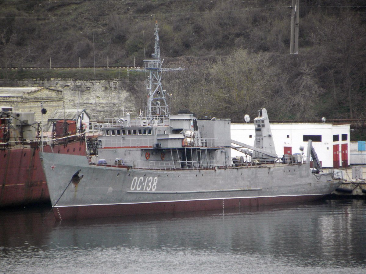 Опытовое судно «ОС-15»