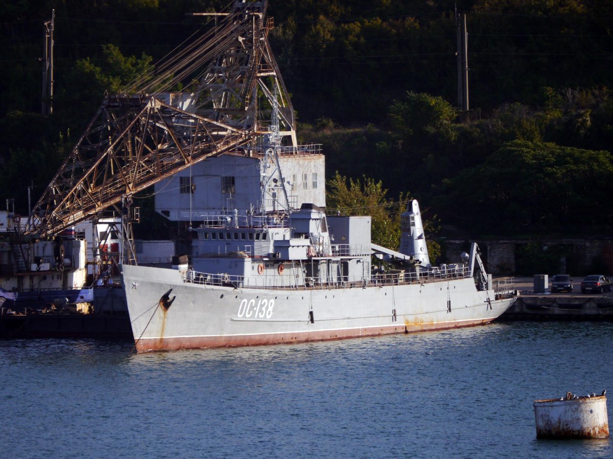 Опытовое судно «ОС-15»