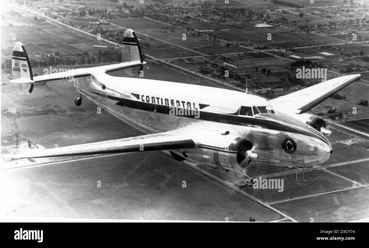 "Lockheed c-60 lodestar"